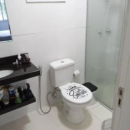 Apartamento Centralizado A Poucas Quadras Do Mar. Tramandai Exterior photo